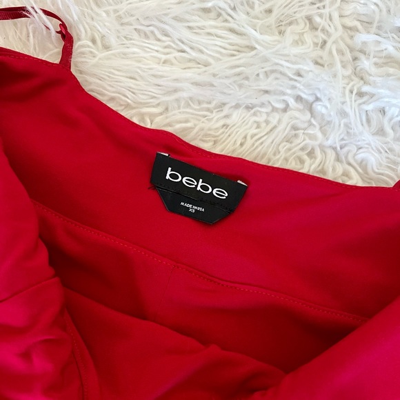 Sexy Bebe Peplum Dress - Picture 4 of 4